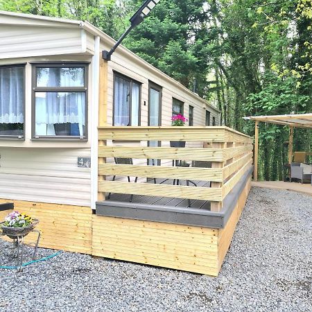Unique Caravan With Outdoor Space Ballantrae Экстерьер фото