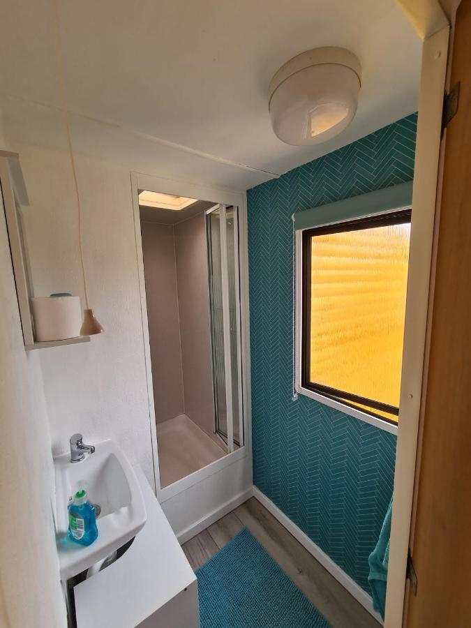 Unique Caravan With Outdoor Space Ballantrae Экстерьер фото