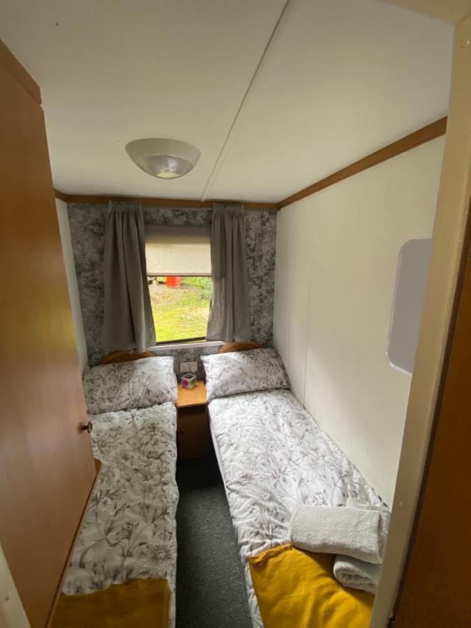 Unique Caravan With Outdoor Space Ballantrae Экстерьер фото